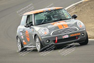 media/Jan-26-2025-CalClub SCCA (Sun) [[cfcea7df88]]/Group 5/Race/